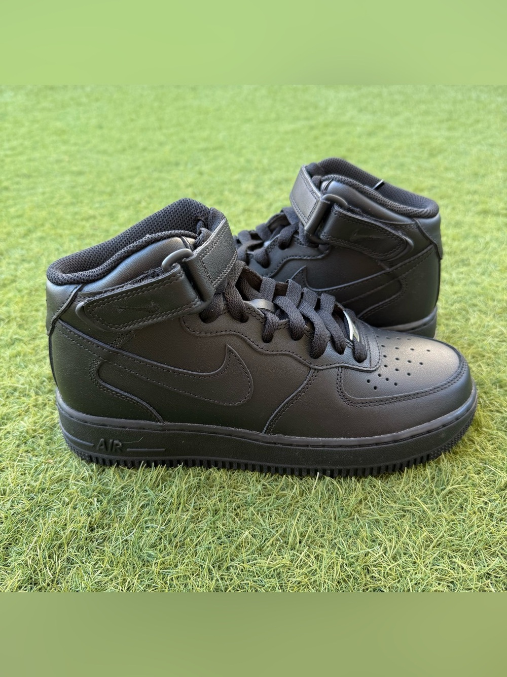 Nike Air Force 1 Mid ‘07